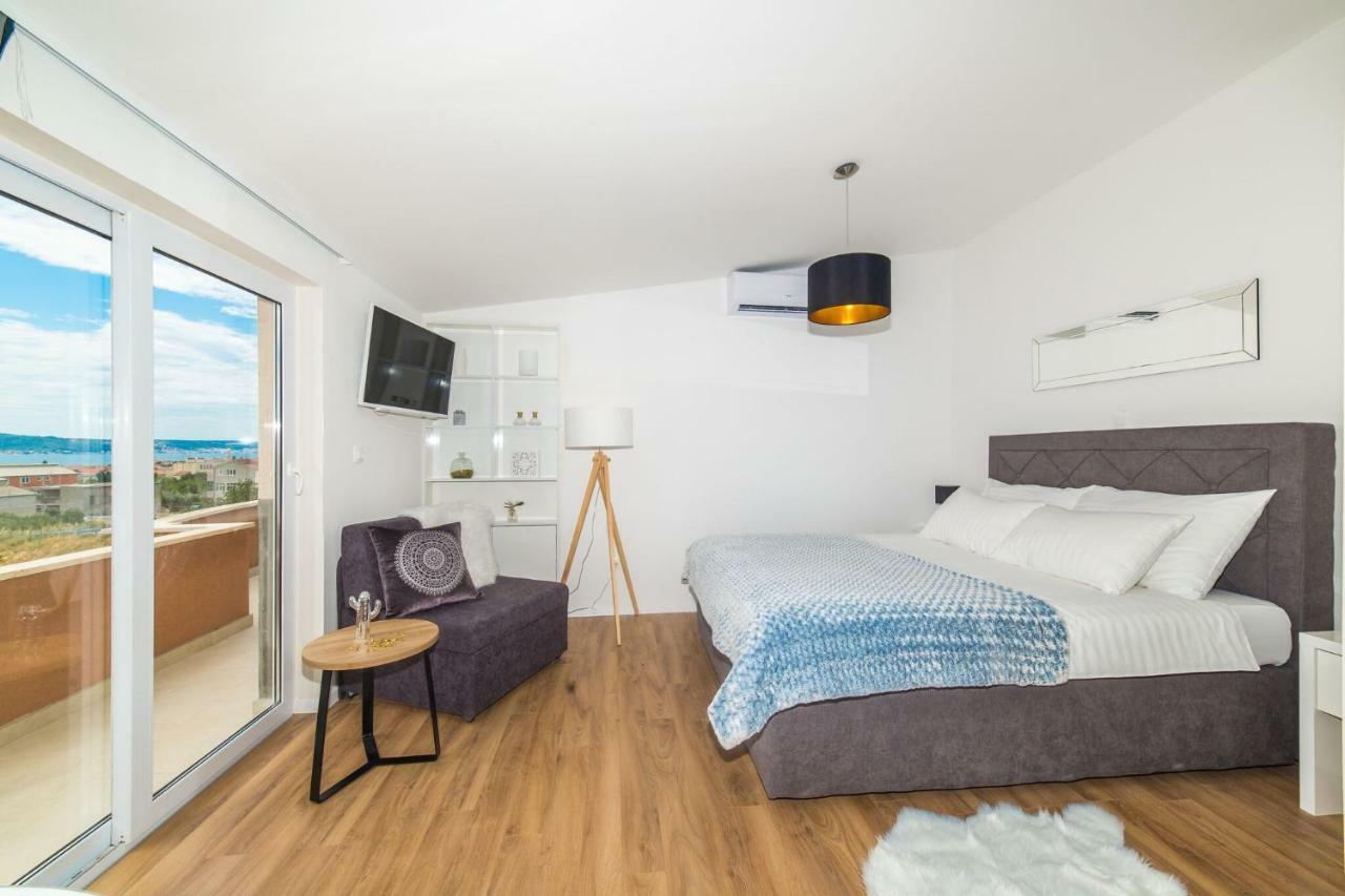 Apartmani Ana Kaštela Exterior foto